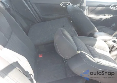 2018 Nissan Sentra Sv z USA, uszkodzony, nr VIN 3N1AB7AP3JL651231